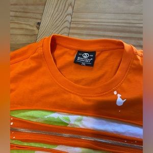 Brand new never been worn Mens shirt 2x fits more like an xl